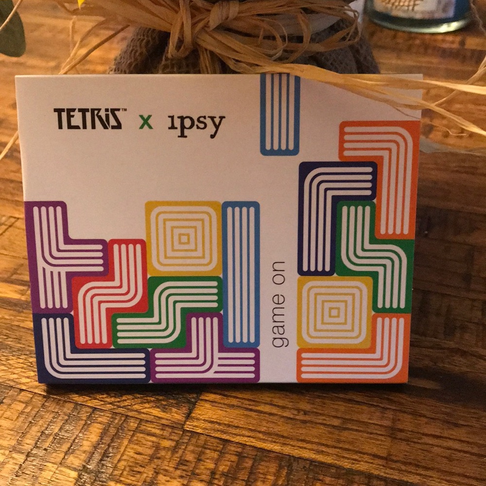 Tetris x ipsy eyeshadow  palette